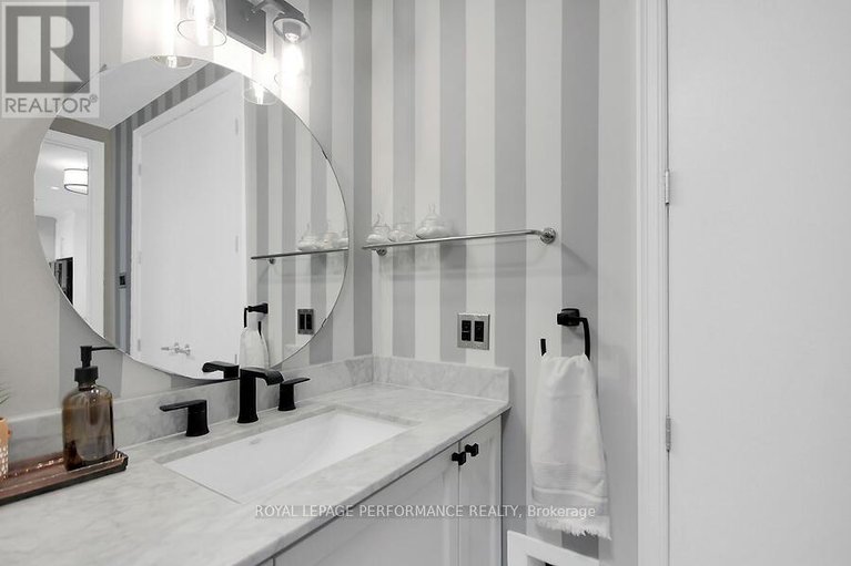 29220944/409-420-berkley-avenue/westboro-west/ottawa/ontario/K2A4H5_21