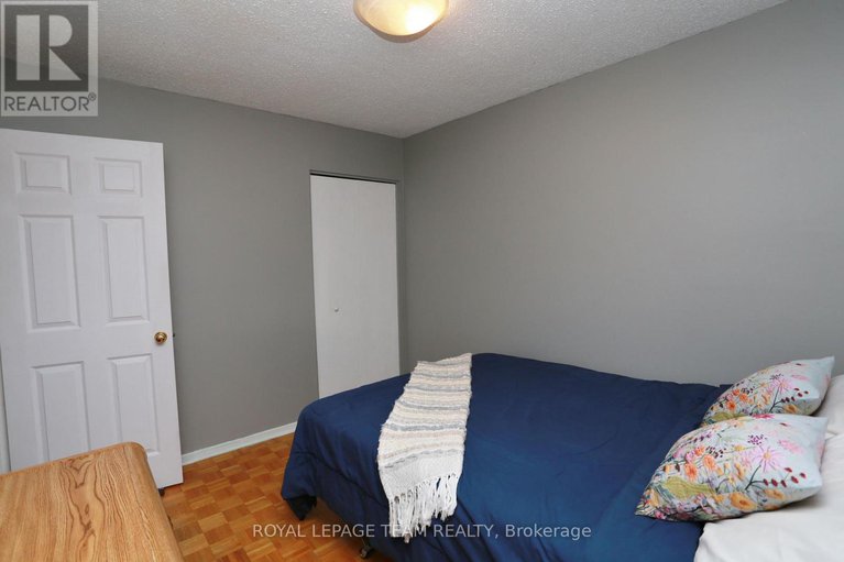 28735574/82-maitland-street-s/richmond/ottawa/ontario/K0A2Z0_20