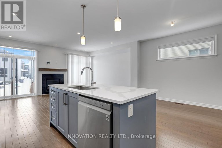 29591805/1011-eider-street/manotick-south-to-roger-stevens/ottawa/ontario/K4M0P5_21