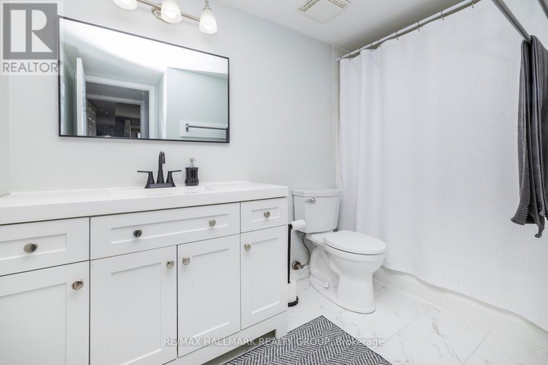 28773120/203-345-centrum-boulevard/bilberry-creekqueenswood-heights/ottawa/ontario/K1E3W9_13