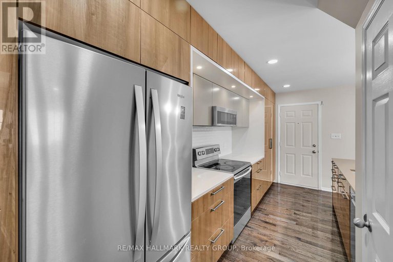 29225790/320-silbrass-private/stonebridge/ottawa/ontario/K2J5M5_27