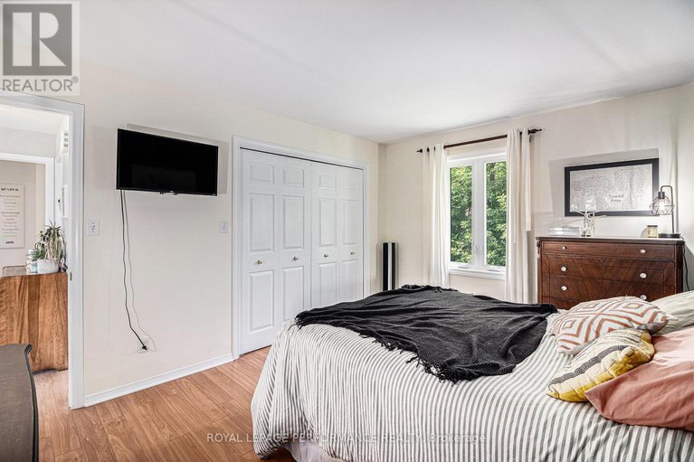 28804452/66-front-street/finch/north-stormont/ontario/K0C1K0_20