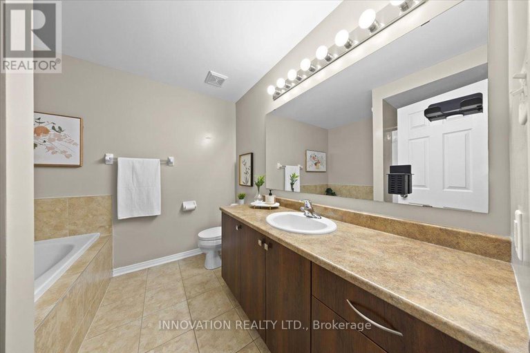 29386052/410-heathrow-private/stittsville-south/ottawa/ontario/K2S0M9_17