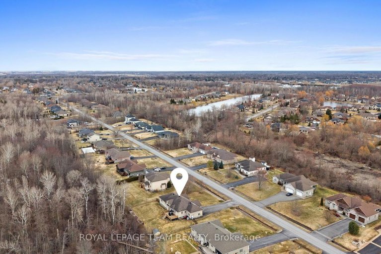 29597275/6673-pebble-trail-way/greely/ottawa/ontario/K4P0B6_49