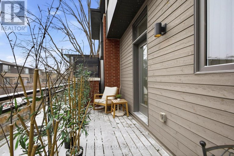 29580105/526-edison-avenue/mckellarhighland/ottawa/ontario/K2A3Y5_37