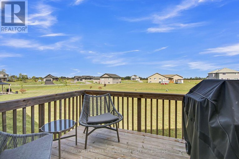 29034500/218-owen-lucas-street/mcnabbraeside-twps/mcnabbraeside/ontario/K7S3G8_40