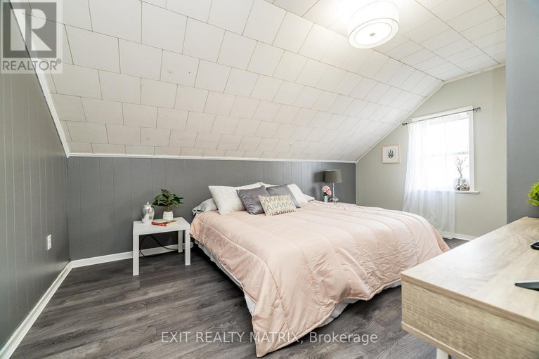 29086083/107-george-street/lanark-highlands-lanark-village/lanark-highlands/ontario/K0G1K0_35