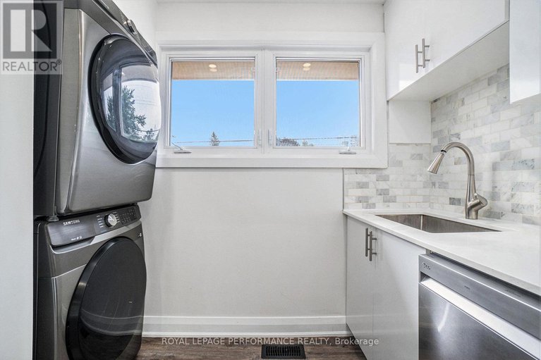 29325454/26-majestic-drive/manordale/ottawa/ontario/K2G1C7_9