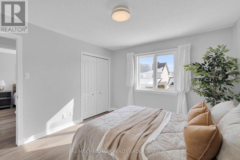 29371237/7-rodeo-drive/longfields/ottawa/ontario/K2J4Z3_37