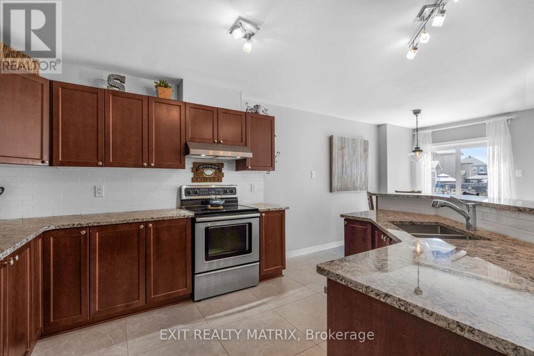 28734885/1836-arrowgrass-way/notting-hillsummerside/ottawa/ontario/K4A0H9_13