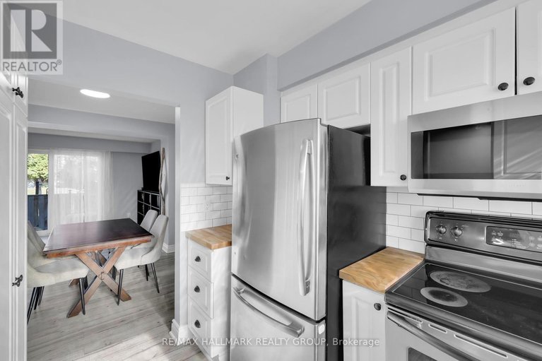 28989404/81-hadley-circle/bells-corners/ottawa/ontario/K2H7Z8_24