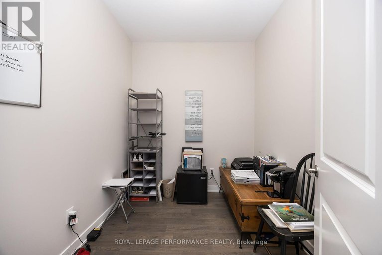 28700474/816-bascule-place/btwn-franktown-rd-fallowfield-rd/ottawa/ontario/K0A2Z0_9