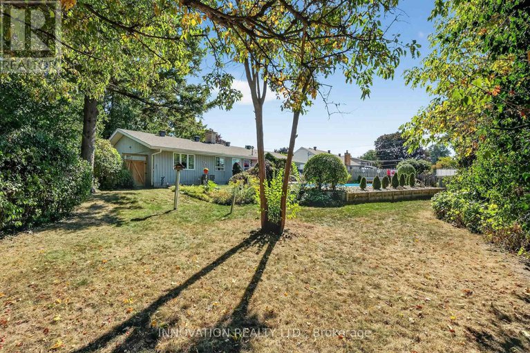 29430596/1951-garfield-avenue-n/braemar-park/ottawa/ontario/K2C0W7_29