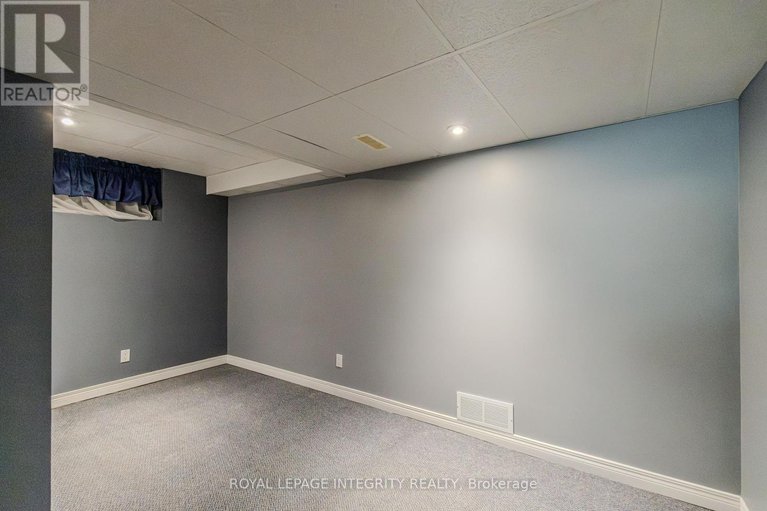 28943589/4316-owl-valley-drive/riverside-southgloucester-glen/ottawa/ontario/K1V1L3_35