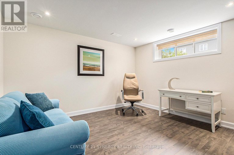 28491813/612-geneva-crescent/embrun/russell/ontario/K0A1W0_24