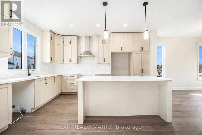 29079892/258-sam-avenue/embrun/russell/ontario/K0A1W0_8