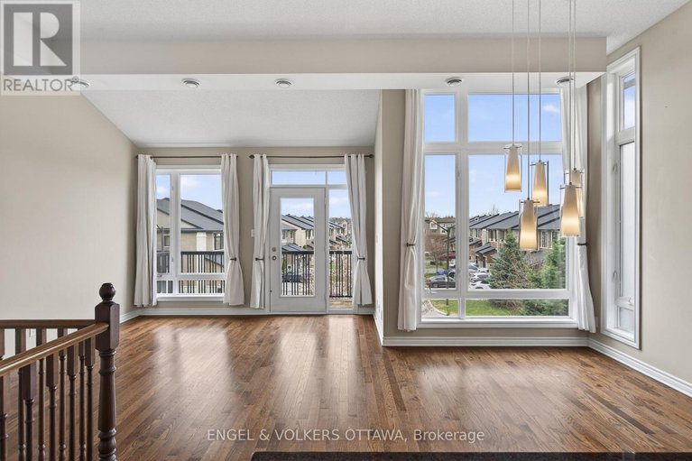 29680686/52-119-poplin-street/riverside-southgloucester-glen/ottawa/ontario/K4M0G7_7