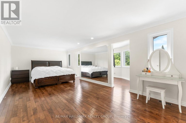 29141811/5749-knights-drive/manotick-east-to-manotick-station/ottawa/ontario/K4M1K2_24