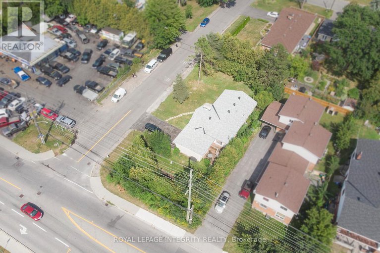 29064005/1152-tawney-road/hawthorne-meadows/ottawa/ontario/K1G1B6_6