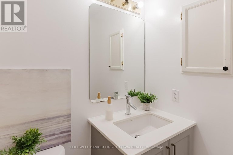 28463814/204-windhurst-drive/barrhaven-east/ottawa/ontario/K2G6H9_33
