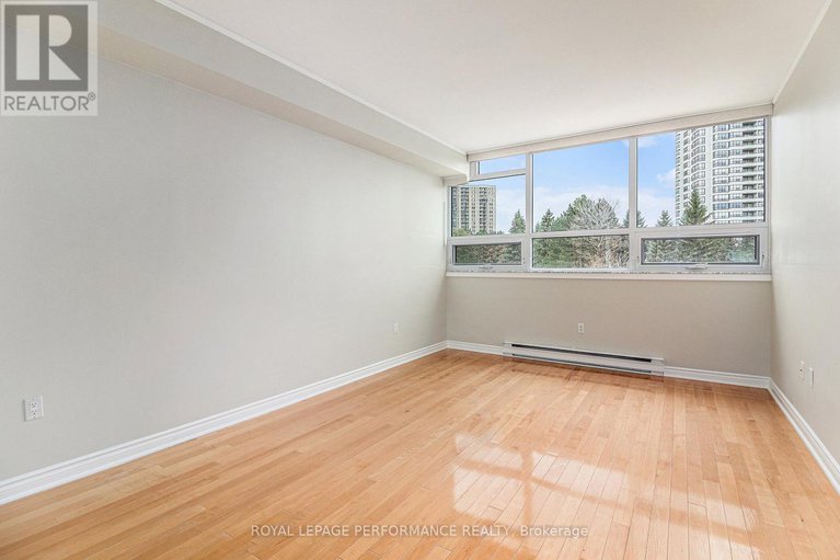 29115346/301-1480-riverside-drive/riverview-park/ottawa/ontario/K1G5H2_23