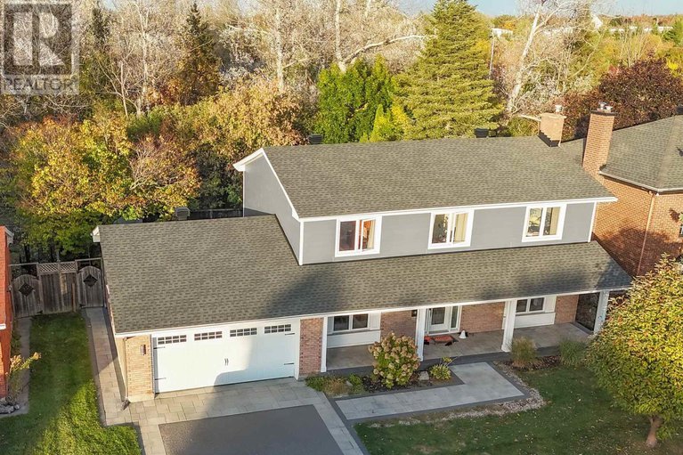 29316968/1055-plante-drive/hunt-clubwestern-community/ottawa/ontario/K1V9E5_4