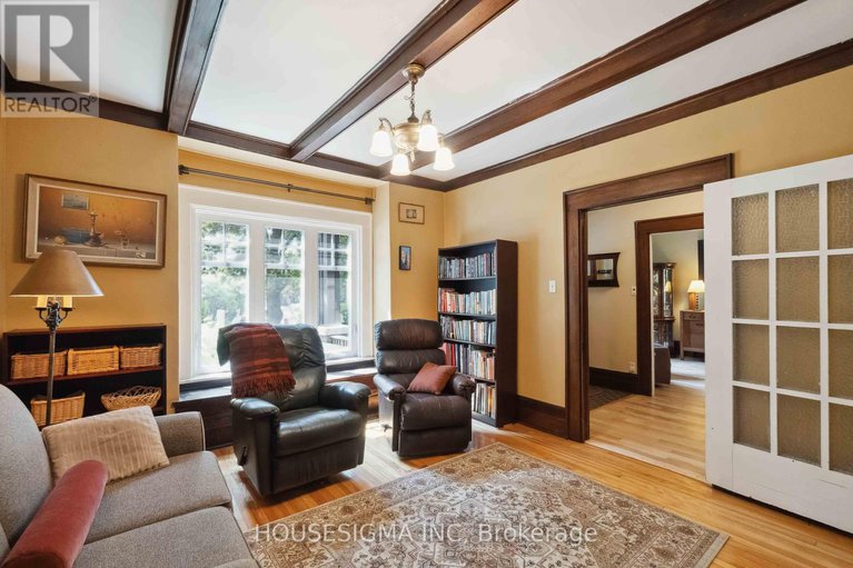 28834459/19-oakland-avenue/glebe/ottawa/ontario/K1S2T1_13