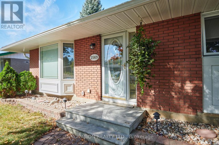 28969214/2569-hanlon-avenue/queensway-terrace-north/ottawa/ontario/K2B7X2_3