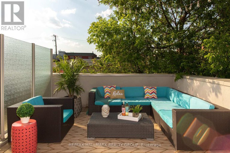 29229286/10-202-st-patrick-street/lower-townbyward-market/ottawa/ontario/K1N5K3_9