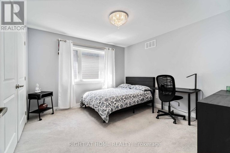28494301/259-joshua-street/mer-bleuebradley-estatesanderson-park/ottawa/ontario/K0A2Y0_26