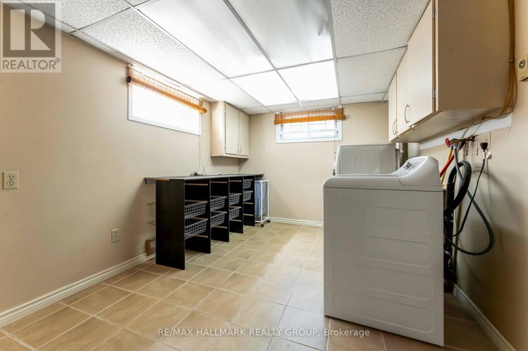 28737782/1921-navaho-drive/bel-air-heights/ottawa/ontario/K2C0T5_34