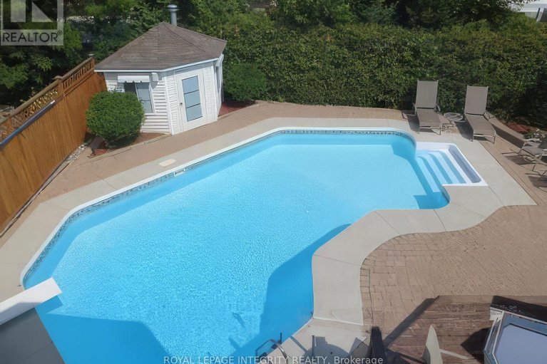 29525646/20-farmfield-crescent/emerald-meadowstrailwest/ottawa/ontario/K2M2S9_47