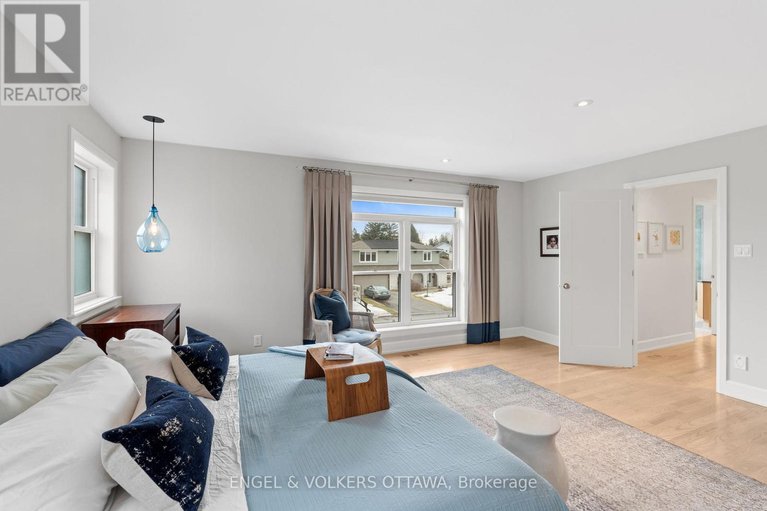 28371373/15-camwood-crescent/arlington-woods/ottawa/ontario/K2H7X1_23
