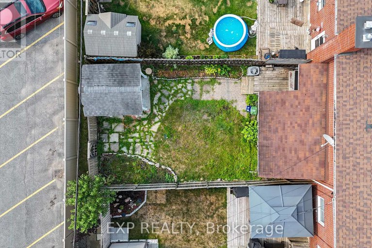 28896981/646-borthwick-avenue/castle-heightsrideau-high/ottawa/ontario/K1K2L9_32