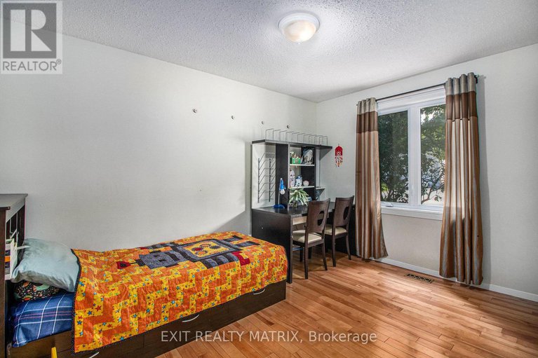 28850458/73-george-street/village-of-russell/russell/ontario/K4R1C2_11