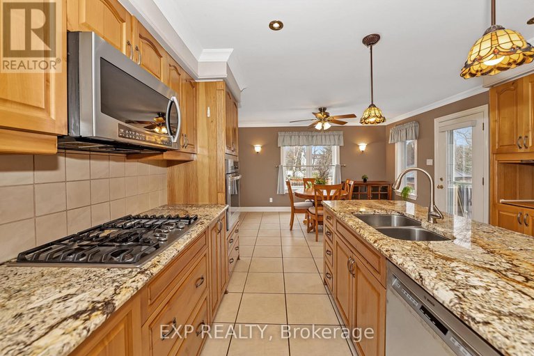 29132948/60-pioneer-drive/north-grenville-twp-kemptville-south/north-grenville/ontario/K0G1J0_12