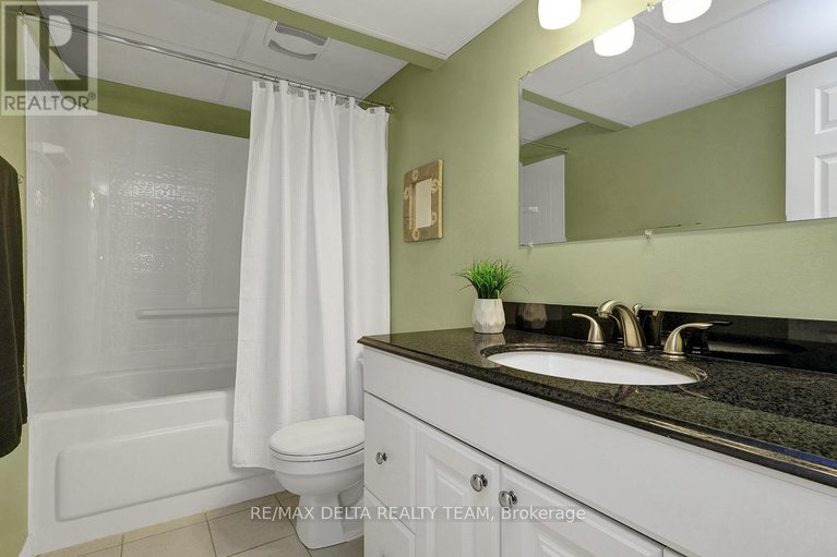 28847378/1971-schroeder-crescent/springridgeeast-village/ottawa/ontario/K4A4P7_40