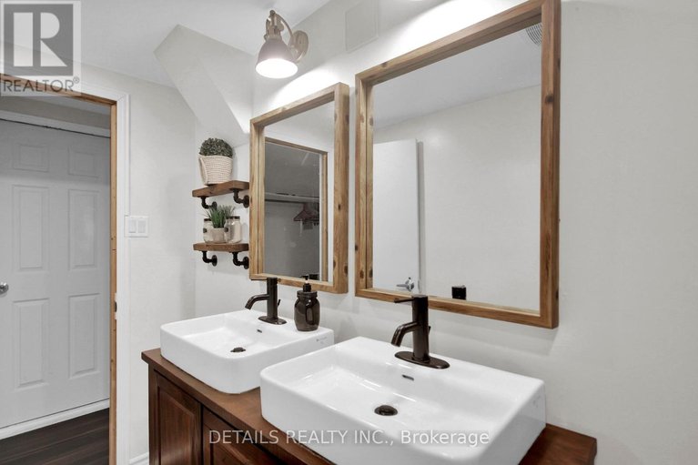 28975224/2-3575-downpatrick-road-e/windsor-park-village/ottawa/ontario/K1V8T3_16
