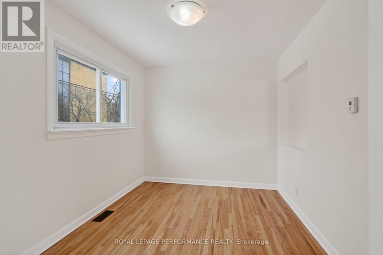 29574553/630-borthwick-avenue/castle-heightsrideau-high/ottawa/ontario/K1K2L9_8