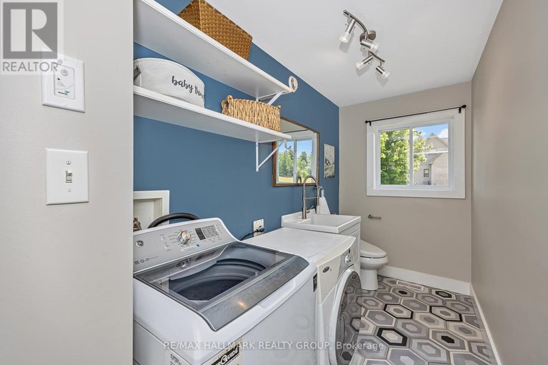 28592649/650-west-point-drive/drummondnorth-elmsley-north-elmsley-twp/drummondnorth-elmsley/ontario/K7H3C7_16