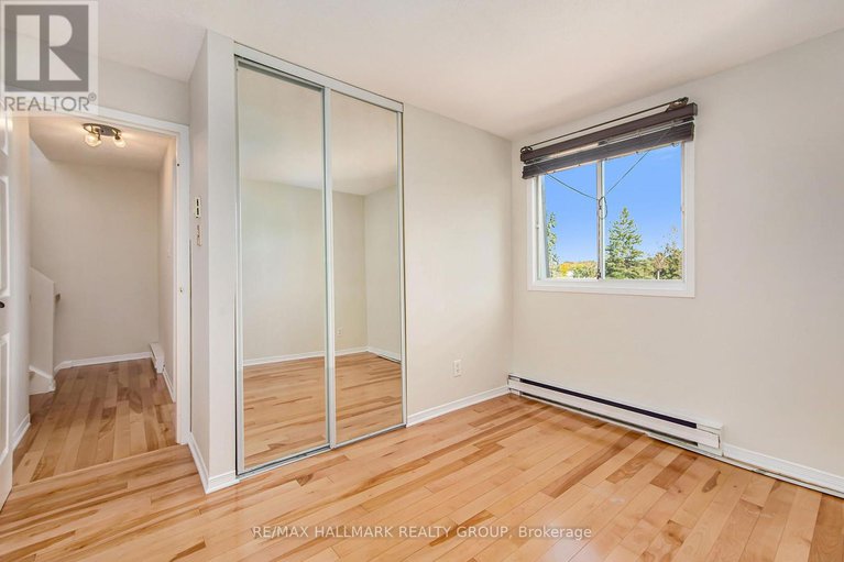 28834162/120-royalton-private/hunt-club-woods/ottawa/ontario/K1V9S3_17