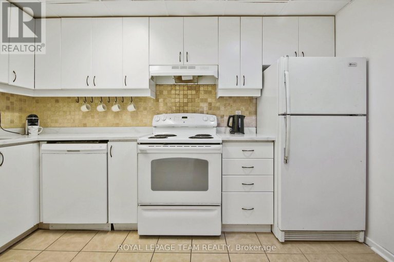 28399342/701-141-somerset-street-w/ottawa-centregolden-triangle/ottawa/ontario/K2P2H1_7
