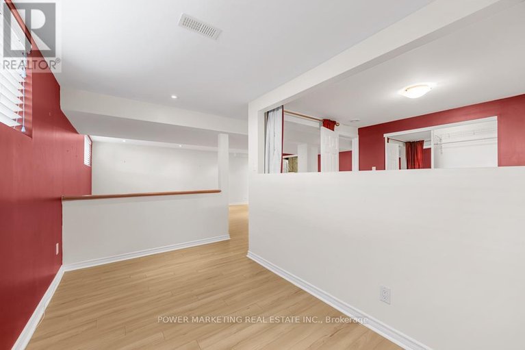 29407948/192-felicity-crescent/mer-bleuebradley-estatesanderson-park/ottawa/ontario/K1W0C2_29