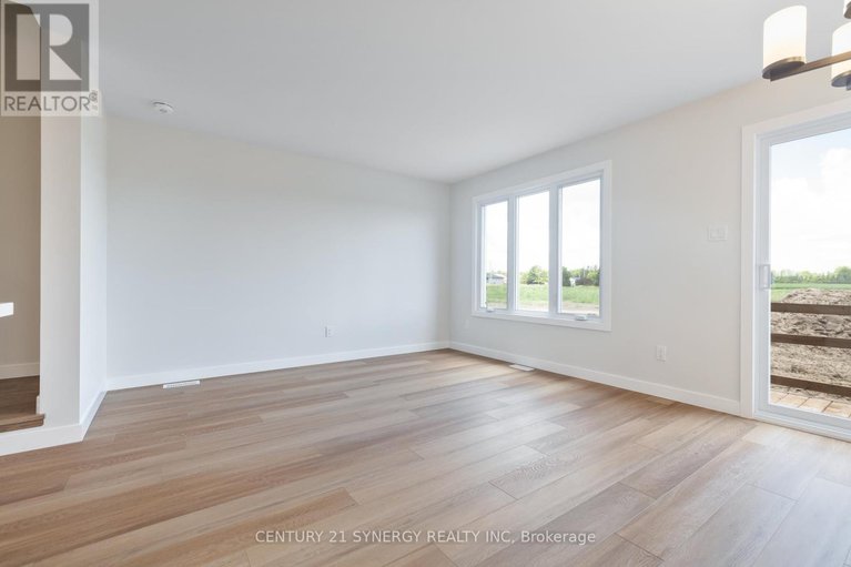 28643716/15-helen-street/north-stormont-finch-twp/north-stormont/ontario/K0A1R0_18