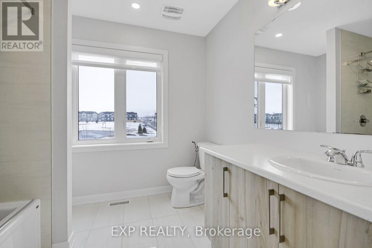 28428548/2021-elevation-road/half-moon-bay/ottawa/ontario/K2J6W6_28