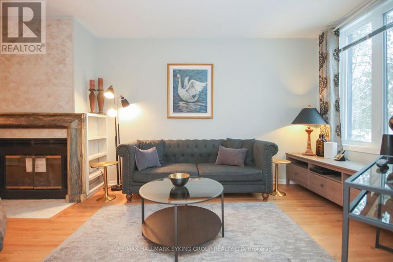 28220496/239-york-street/lower-town/ottawa/ontario/K1N5T9_11