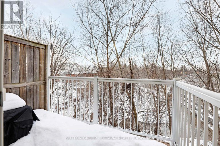 29373645/115-tall-pines-private/leslie-park/ottawa/ontario/K2H1H1_9