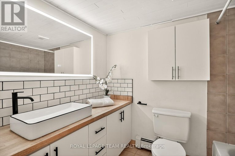 29032927/25-sheba-private/manor-park/ottawa/ontario/K1K4K8_16