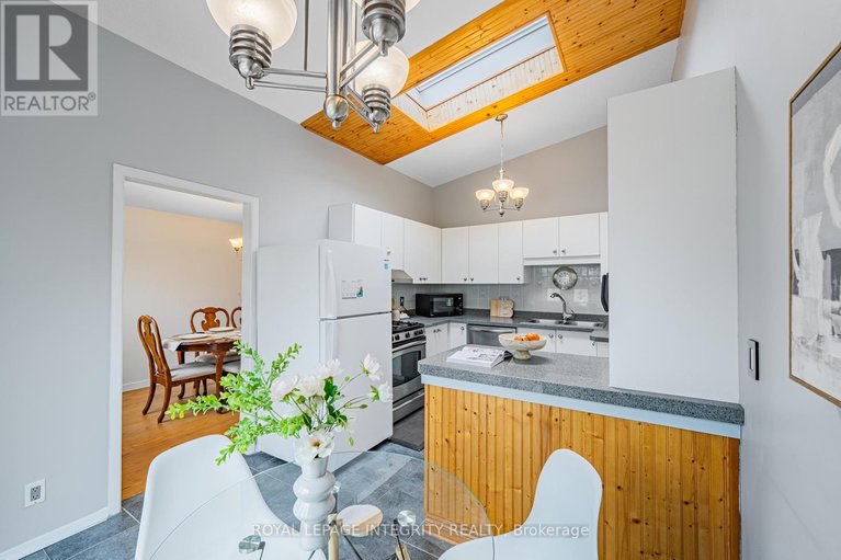 29456641/664-glenhurst-crescent/beacon-hill-north/ottawa/ontario/K1J7B7_23