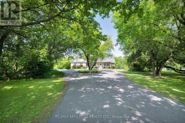 28469895/3-kimini-drive/remainder-of-stittsville-area/ottawa/ontario/K2S1S6_45